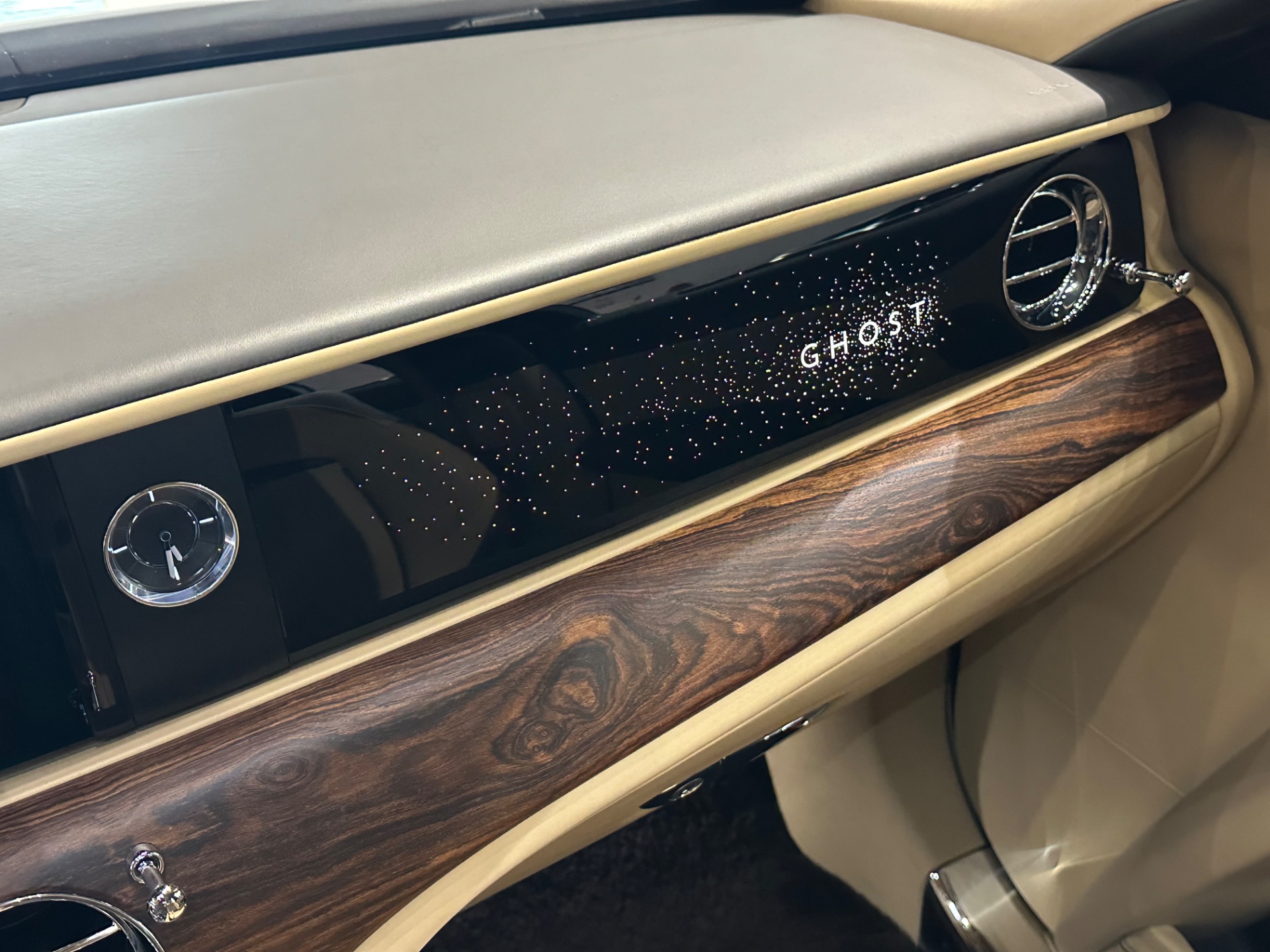 The New Auto Toy Store LLC - Used vehicle - SEDAN ROLLS-ROYCE GHOST 2021
