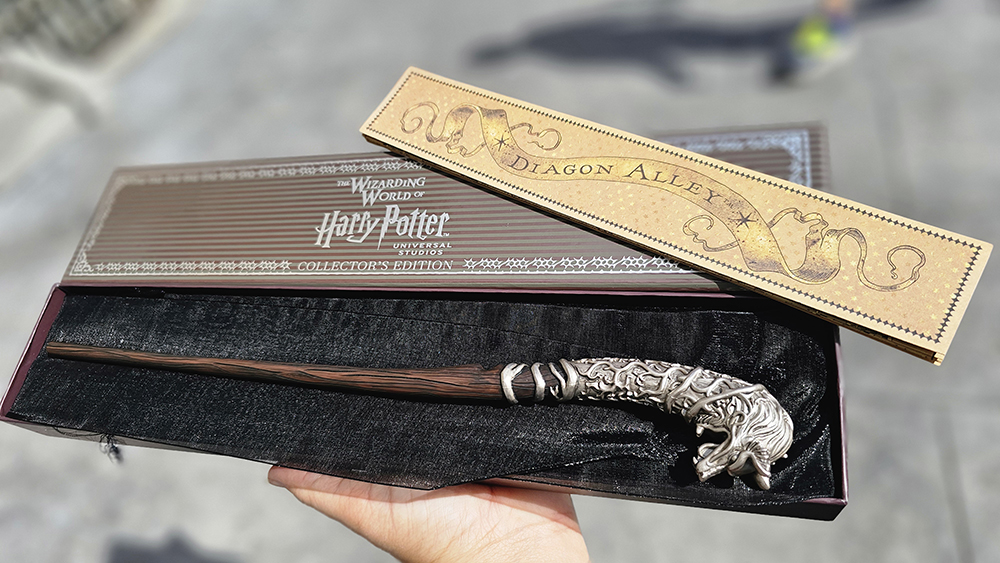 Harry Potter Exclusive Design Collection Celebratory Wand
