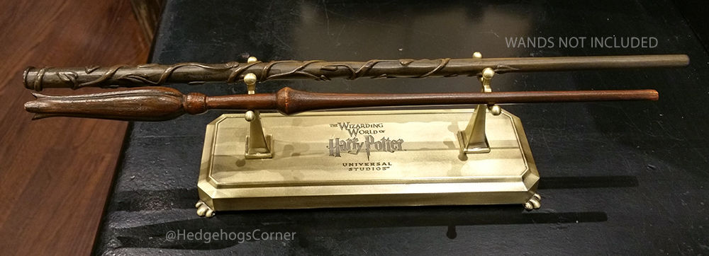 Wizarding World of Harry Potter Metal Two Wand Display Stand