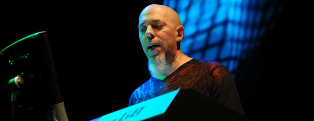 “Somos músicos serios”:  Jordan Rudess de Dream Theater