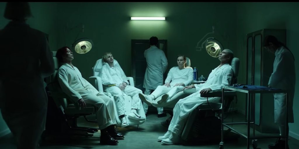 5 seconds of summer netflix 13 rasons why tom morello video