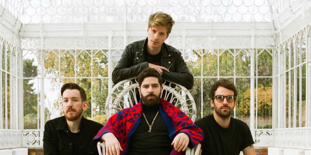 The Runner Foals canción track álbum play escucha