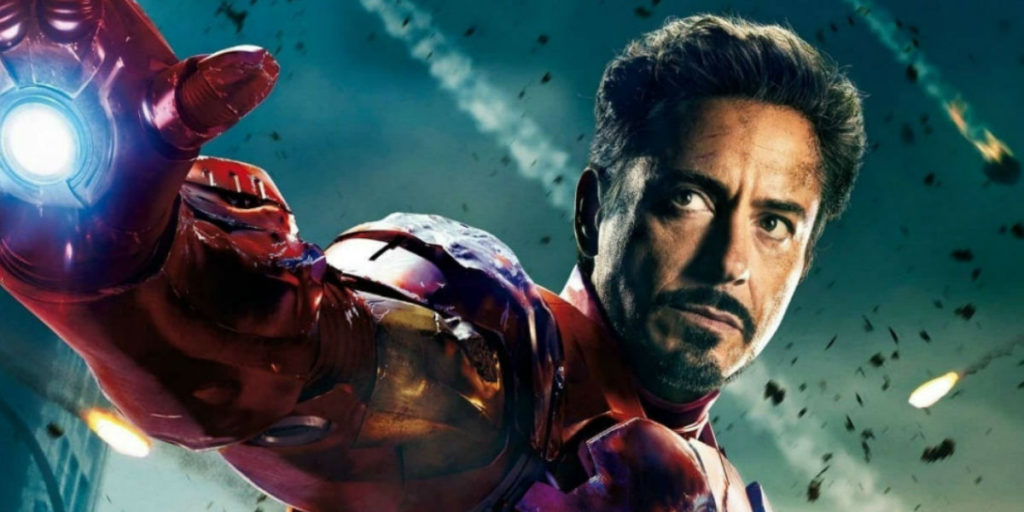 Tony Stark Iron man película cinta estatua MCU Italia