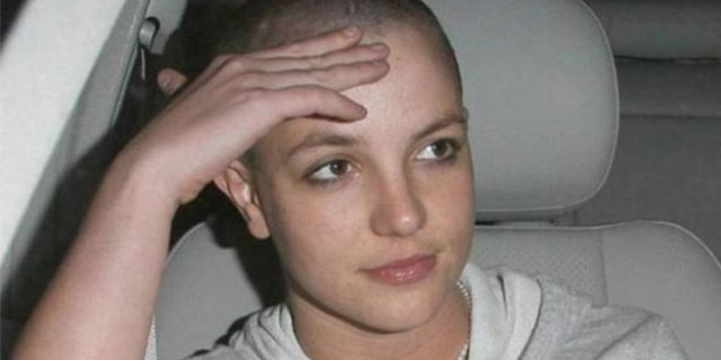 Britney Spears se hizo un cambio de look y se ve ¡Brutal!