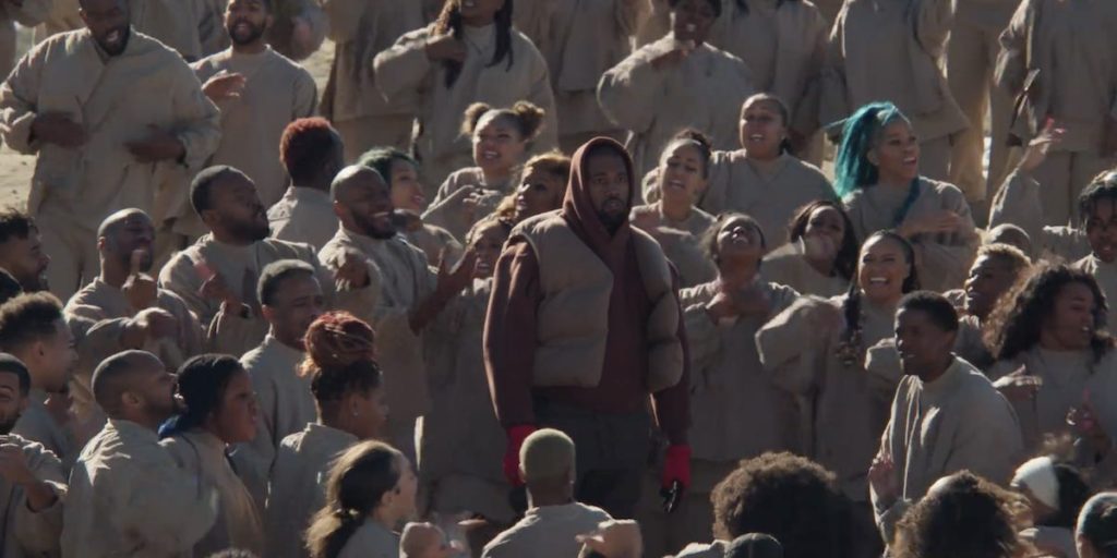 kanye-west-cristiano-nuevo-video-closed-on-sunday