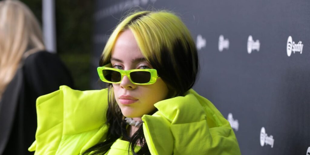 billie-eilish-drake-mensajes-creepy-2020