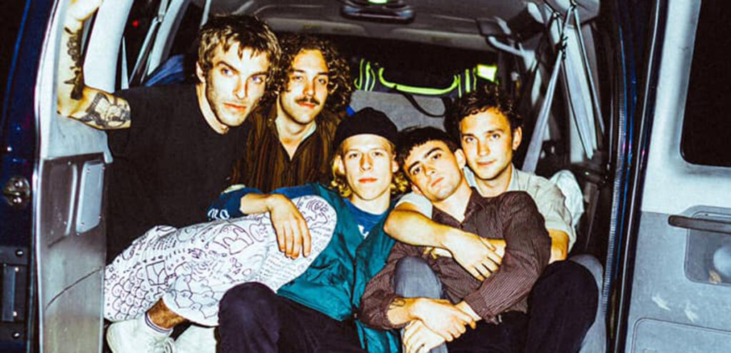 Pottery lanzará su álbum debut en abril