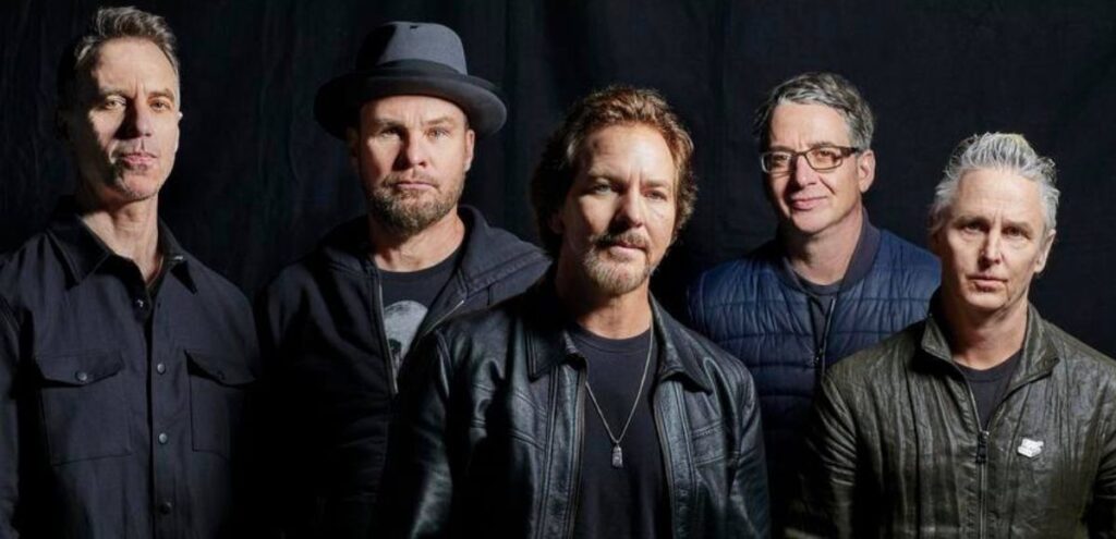 pearl-jam-gigaton-hotline-adelanto