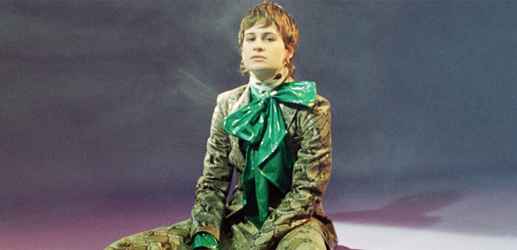 Escucha ‘La Vita Nuova’, el nuevo EP de Christine and The Queens