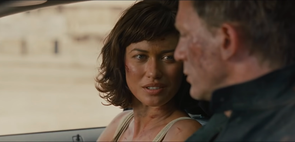La chica Bond, Olga Kurylenko, está “completamente recuperada” de COVID-19