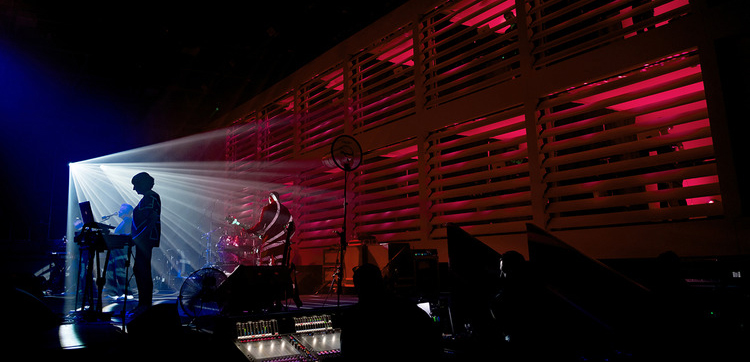 New Order dará un concierto online el próximo viernes