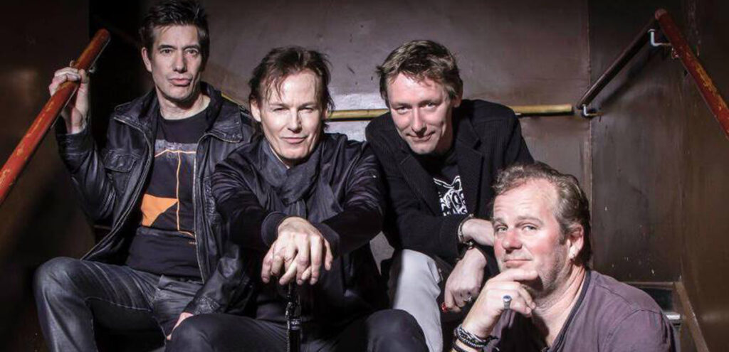 Scott Tayler, guitarrista de Then Jerico murió este lunes