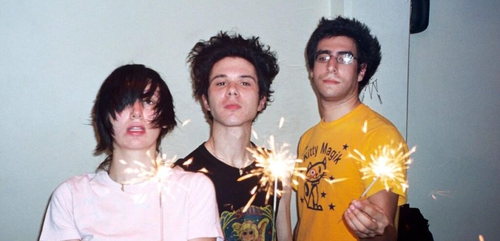 yeah-yeah-yeahs-phenomena