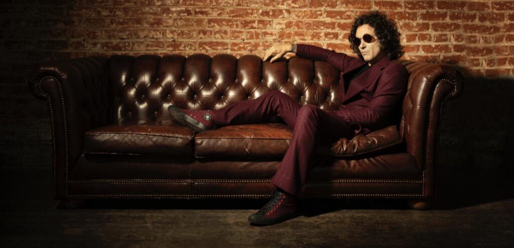 Enrique Bunbury habla sobre ‘Posible’, su nuevo álbum