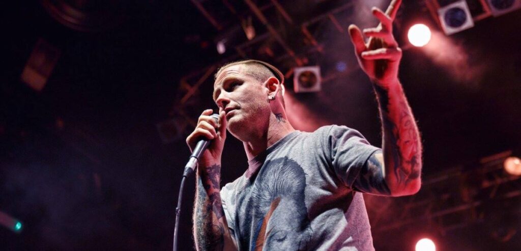 Corey Taylor de Slipknot anuncia álbum debut en solitario ‘CMFT’
