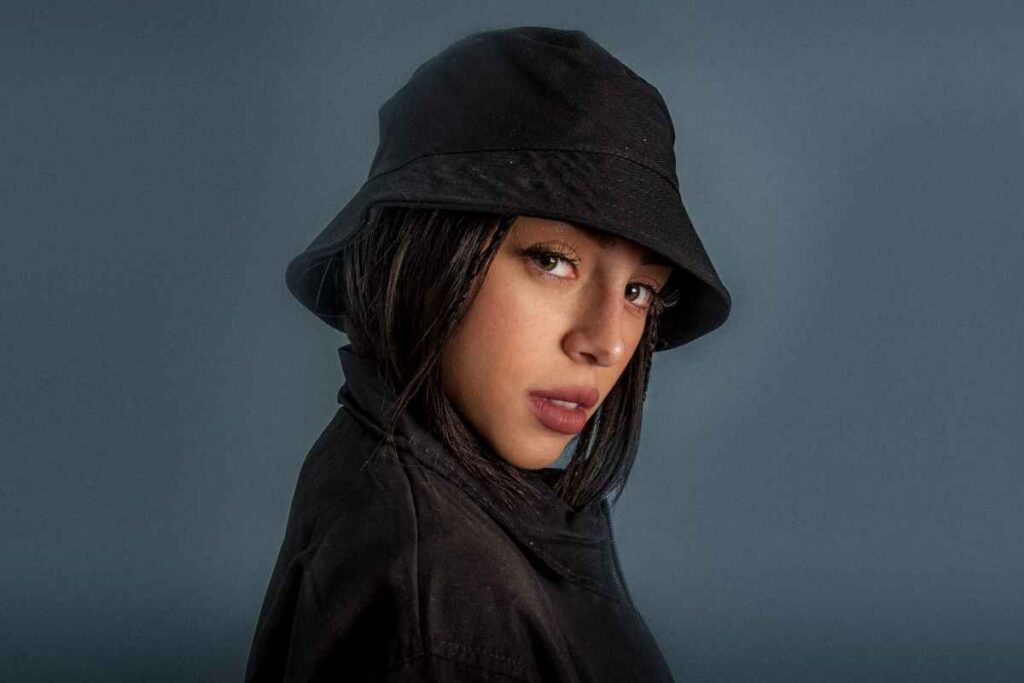 La “Mala Vida” de Nicki Nicole en su nuevo sencillo