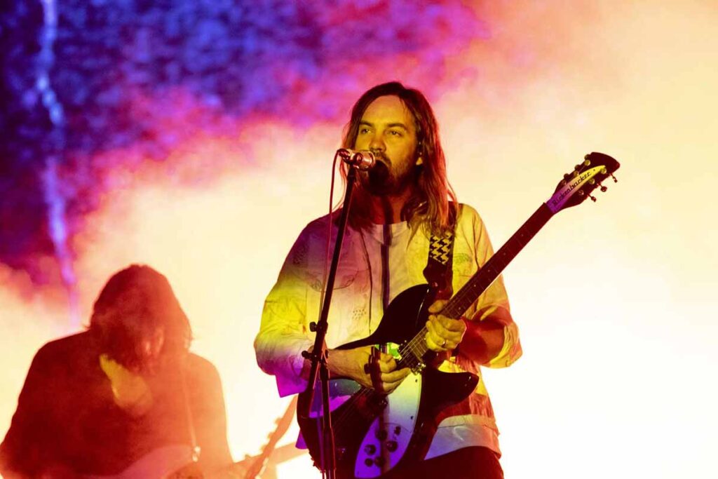 ame-impala-jimmy-fallon-borderline