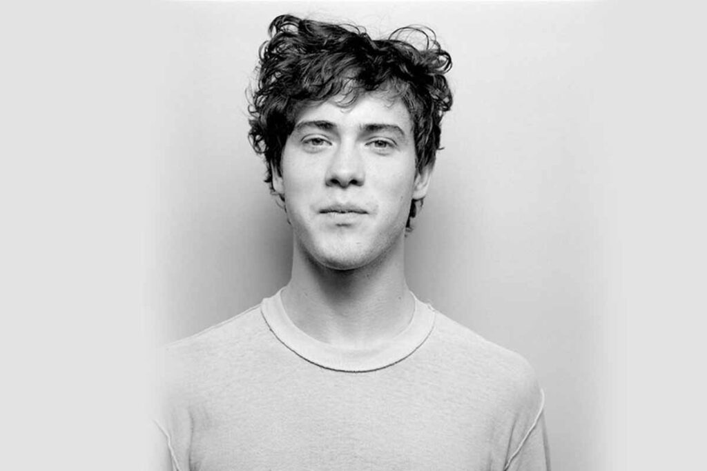 mgmt-andrew-vanwyndgarden-programa-de-radio-time-passage