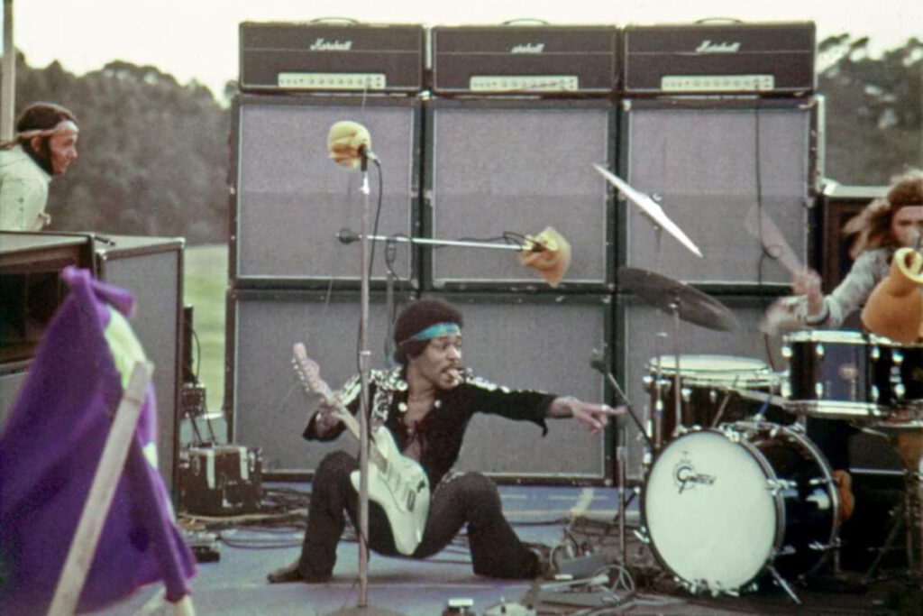 jimi-hendrix-live-in-maui