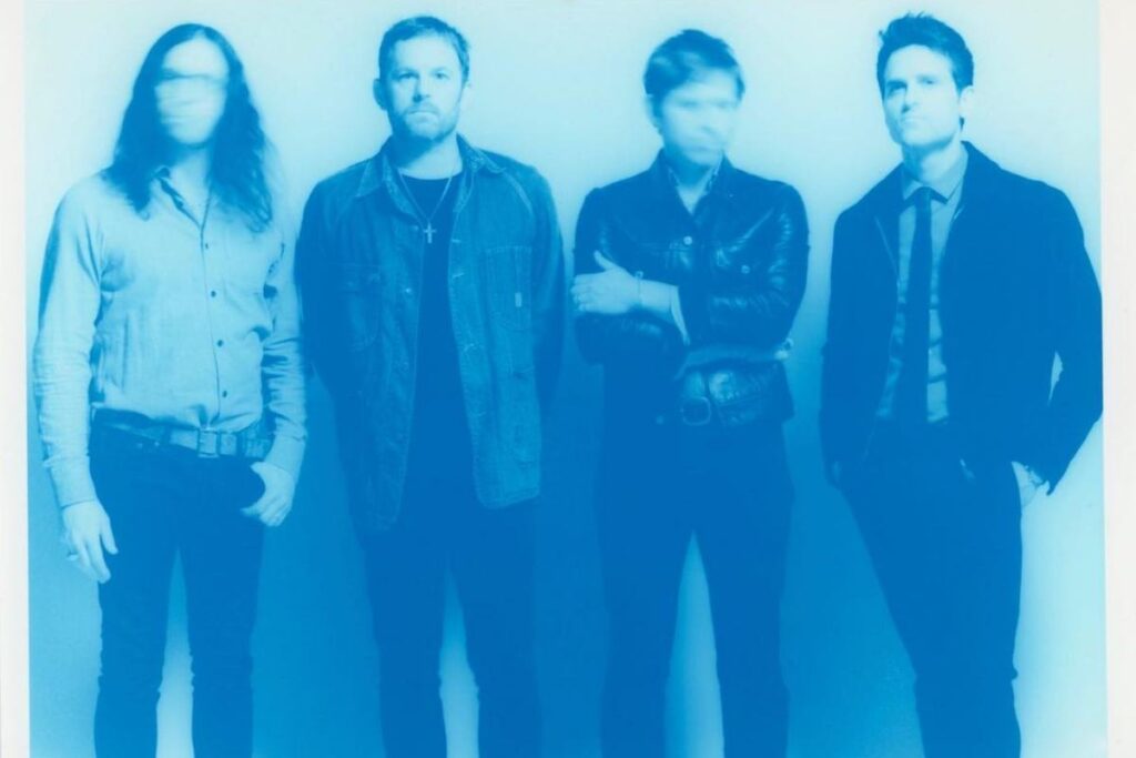 Kings-of-leon-nueva-cancion-must-catch-the-bandit 1