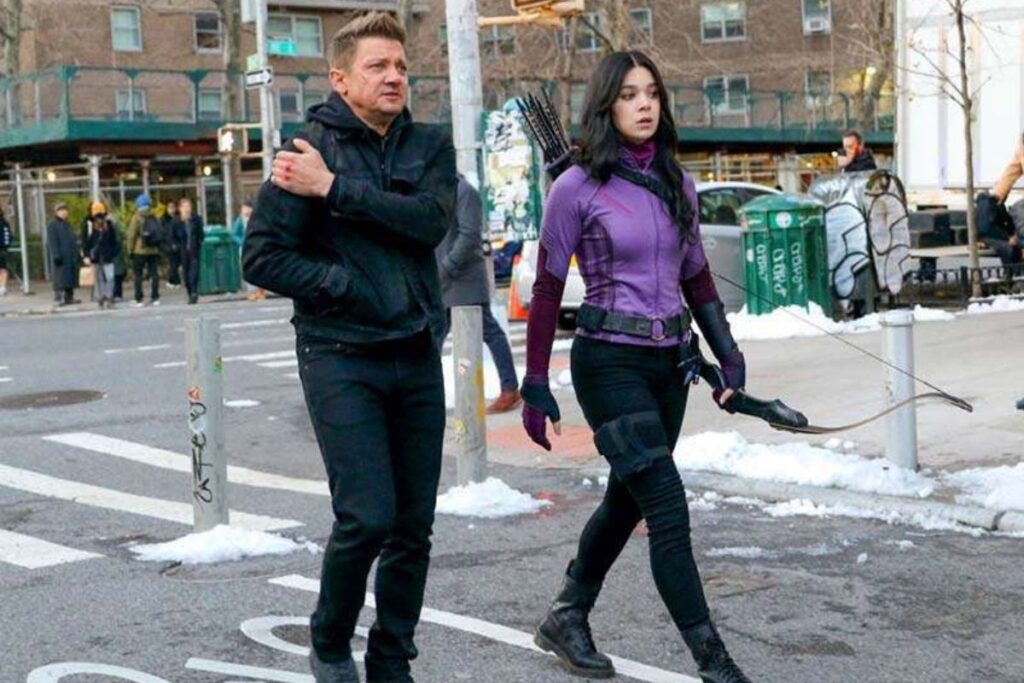 hawkeye-kate-bishop-hailee-steinfield-disney-plus-2020
