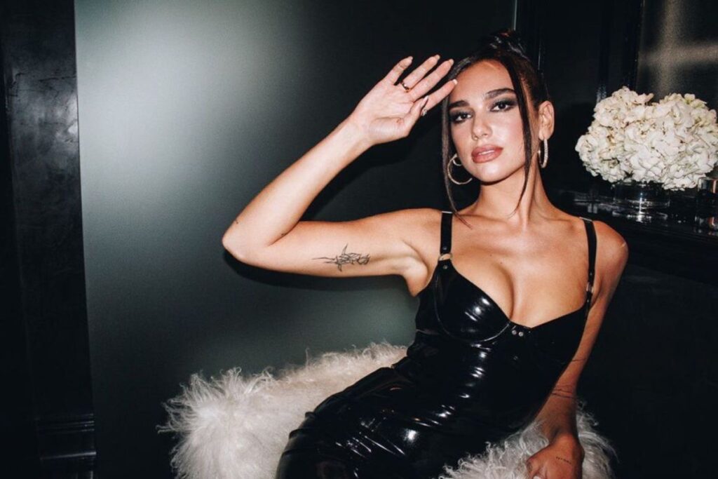 dua-lipa-respuesta-criticas-strip-club