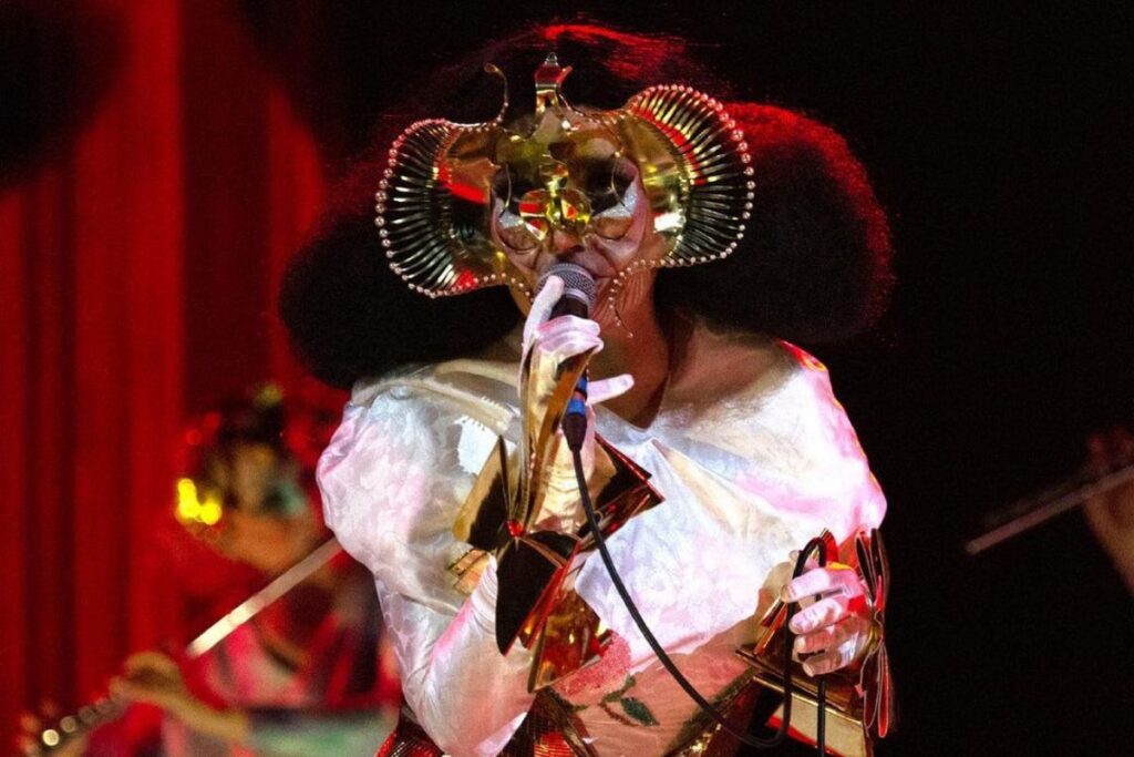 bjork-recopilacion-21-anos-musica-sonos 1
