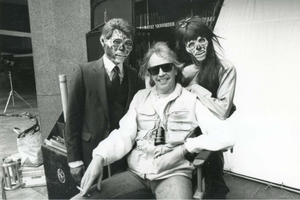 Café Marvin entre los no vivos con John Carpenter