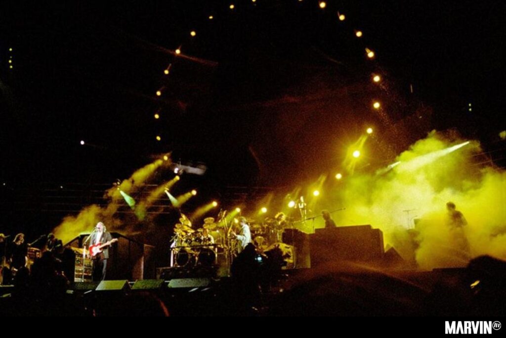 pink-floyd-version-especial-vinilo-live-at-knebworth-1990 1 (1)