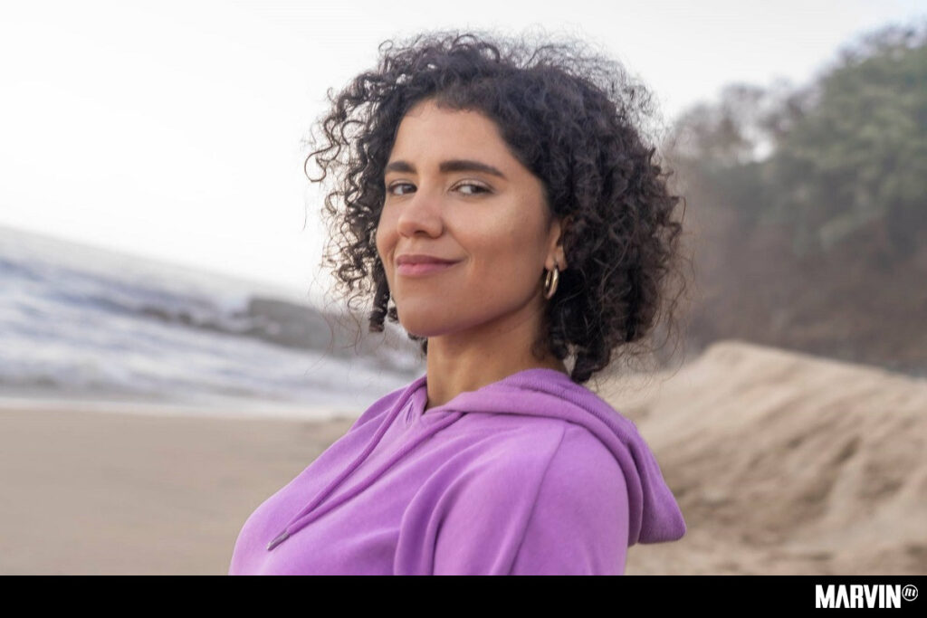 Santos Woge invita a la unión femenina con su nuevo sencillo