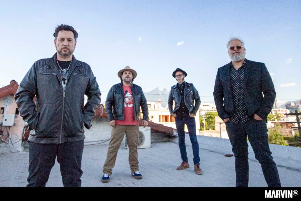 buffalo-blanco-vivimos-todo-daniel-dennis-jumbo-nina-volovan