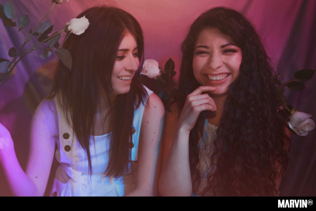 lolaa-la-marea-lex-valentine-nadia-king-arts-crafts