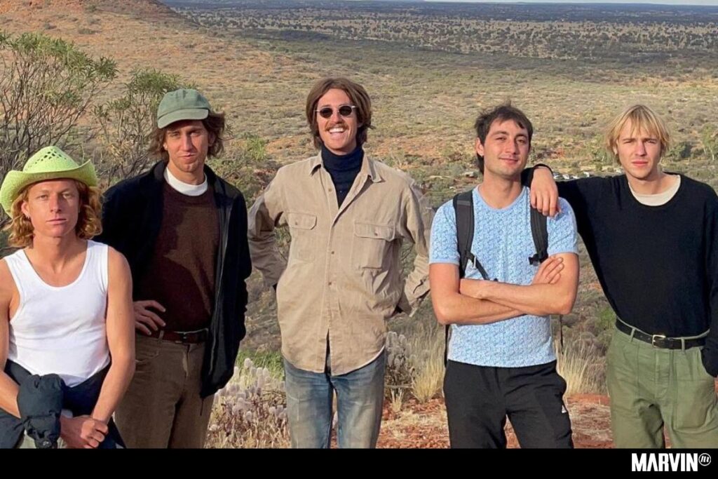 parcels-presentacion-free-pueblo-silverton-australia (1)