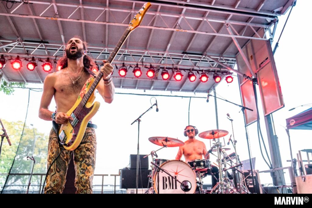 lollapalooza-migrant-motel-david-stewart-jr-salvador-ilizaliturri-chicago-2021