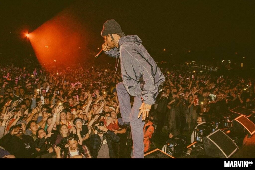 travis-scott-astroworld-festival-estampida-2021