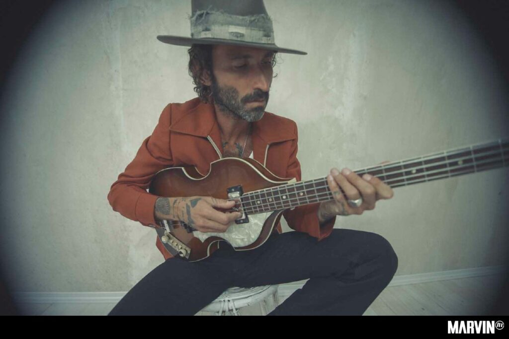 leiva-cuando-te-muerdes-el-labio-adan-jodorowsky