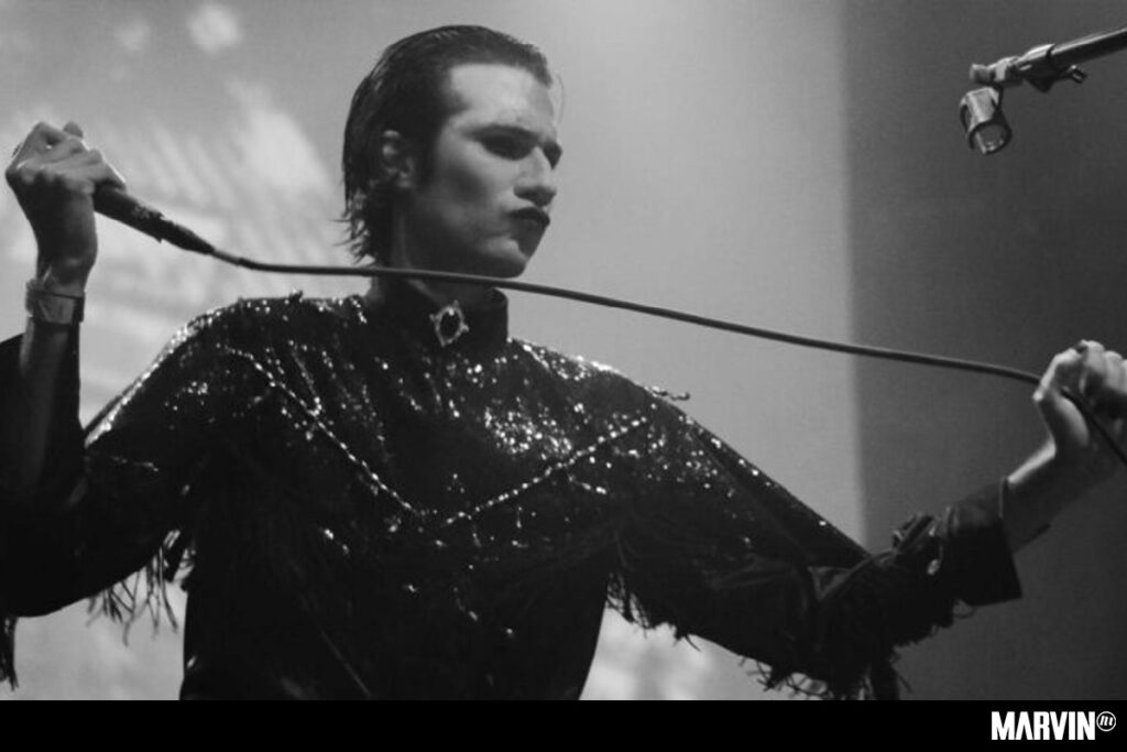 leonora-post-punk-eternos-polvo-milka-efren-frano