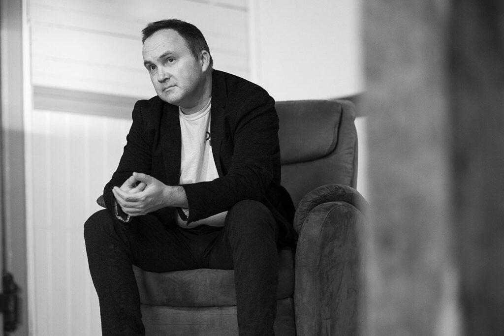 Café Marvin escucha profunda del frío con Pjusk