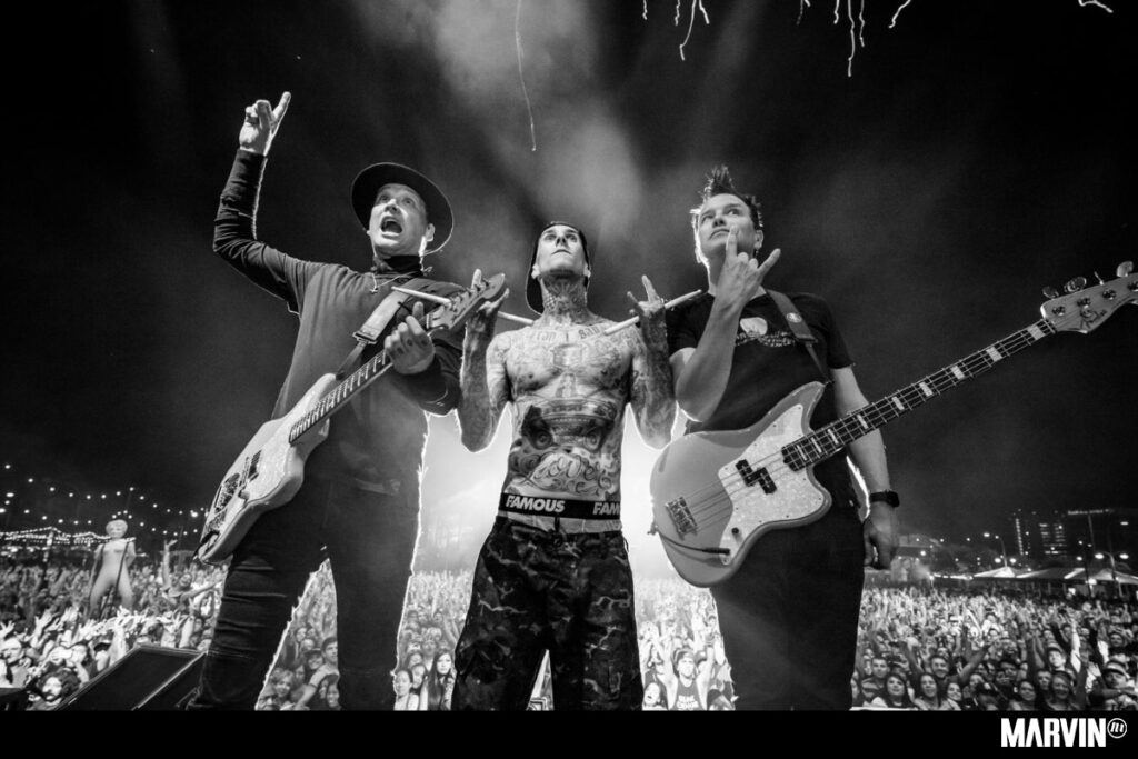 blink-182-lego-all-the-small-things-set