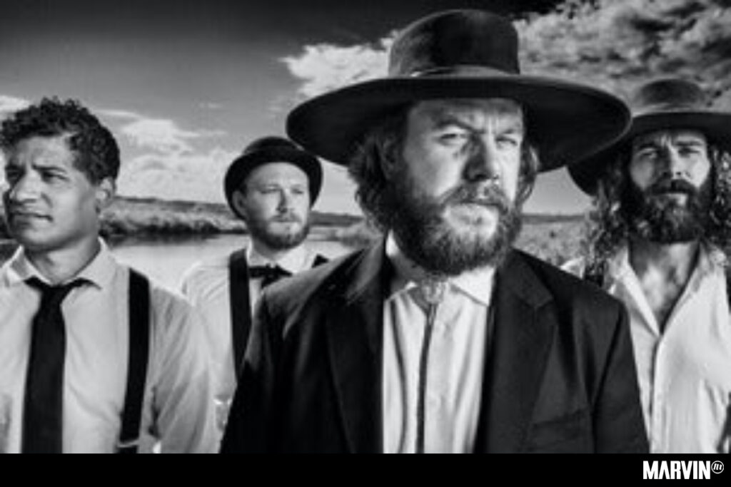 The Dead South llevan a System of a Down y The Doors hasta territorio bluegrass