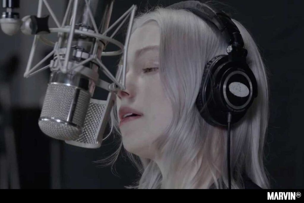 Phoebe Bridgers canta que no le teme a nada (aunque el amor devasta)