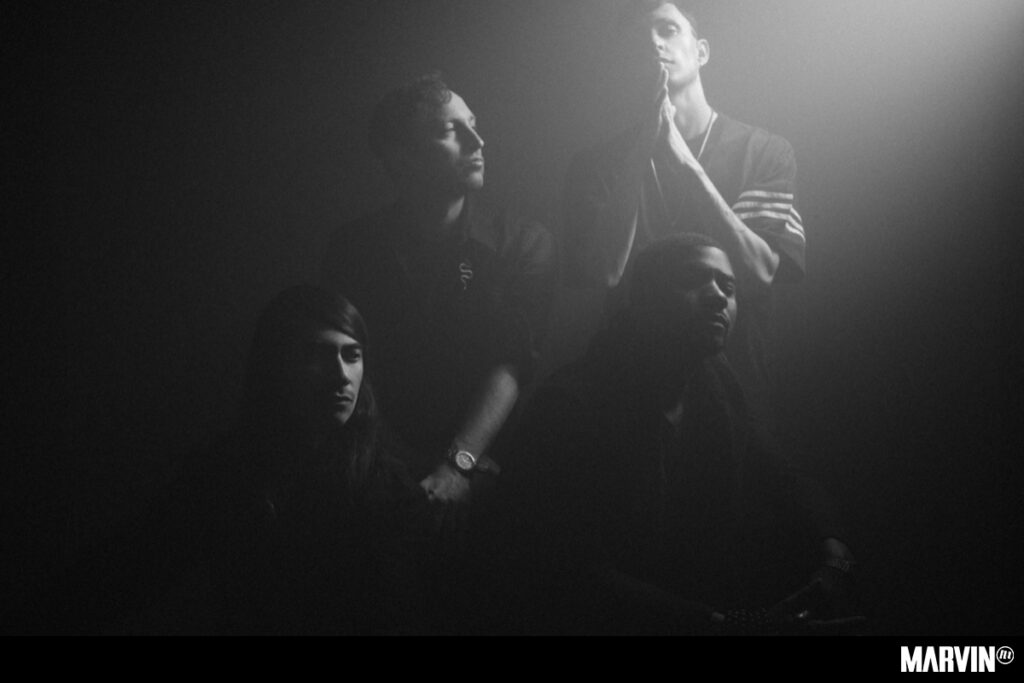 Algiers mezclan combatividad política con hip-hop del futuro