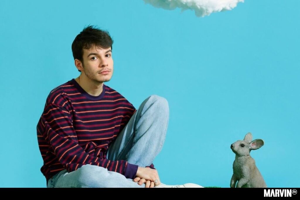 rex-orange-county-abuso-sexual-cargos