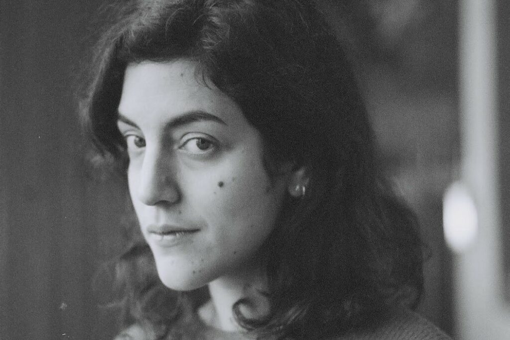 Café Marvin tras un baño de luna con Clara Levy