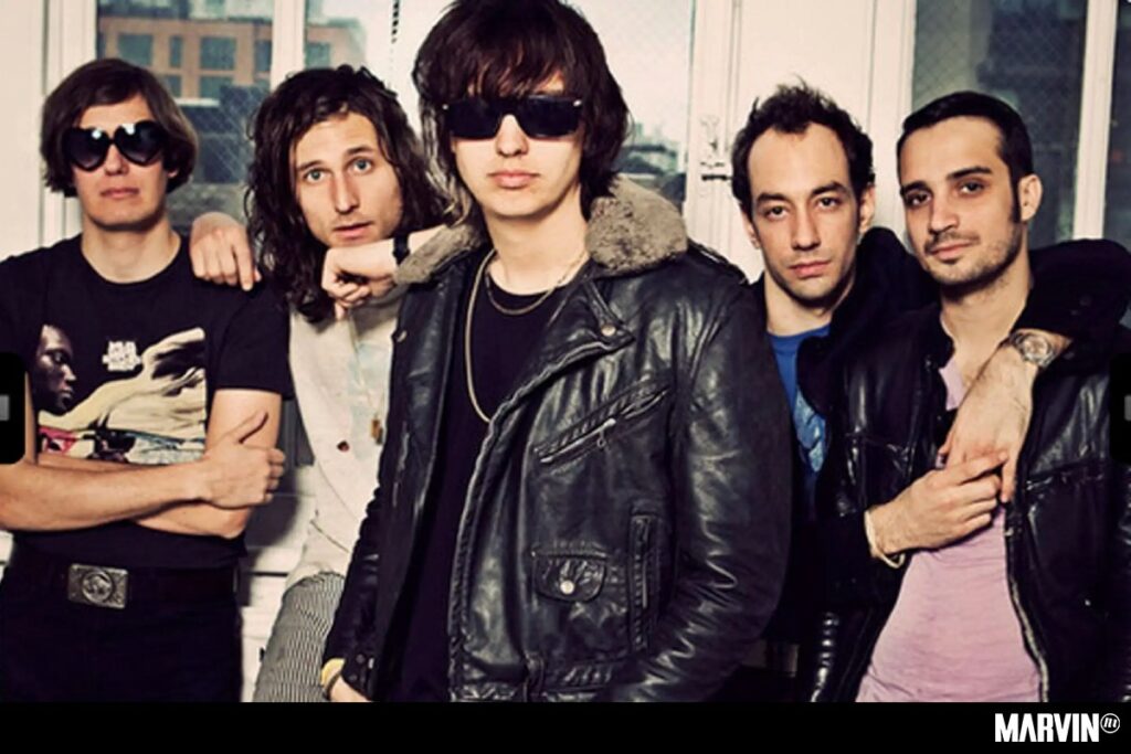 The Strokes lanzarán una colección de viniles con sencillos de sus inicios
