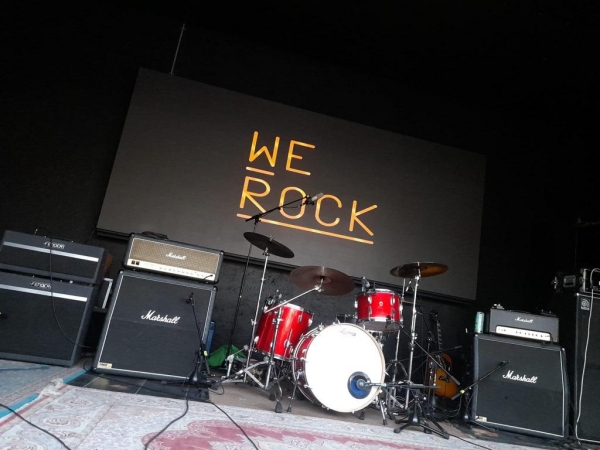 we rock co working produccion musical salas de ensayo eventos academia 4
