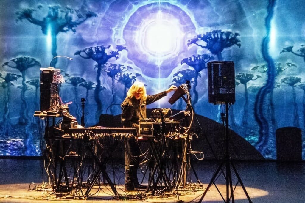 Café Marvin en la luz recogida por Steve Roach