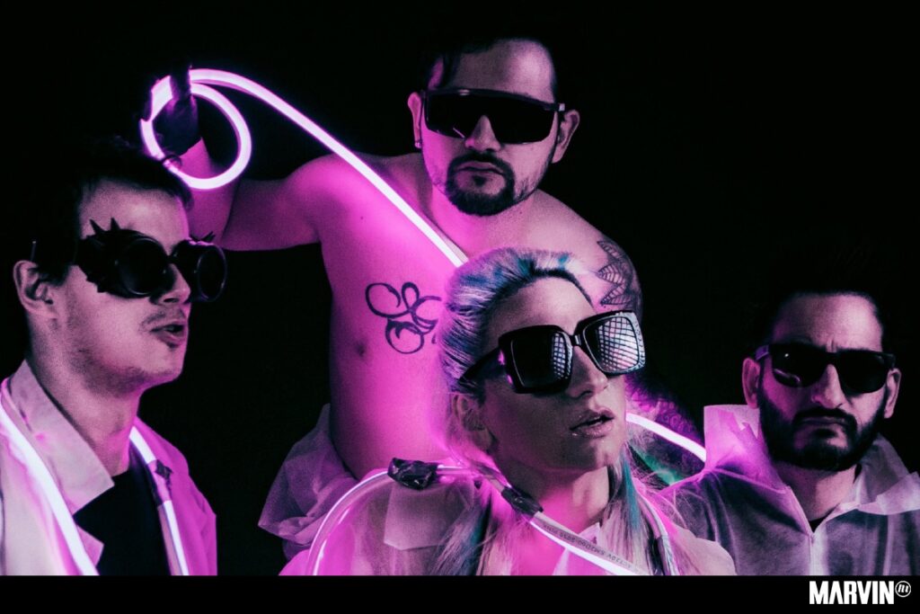 V For Volume presenta su nuevo sencillo “Cisne”