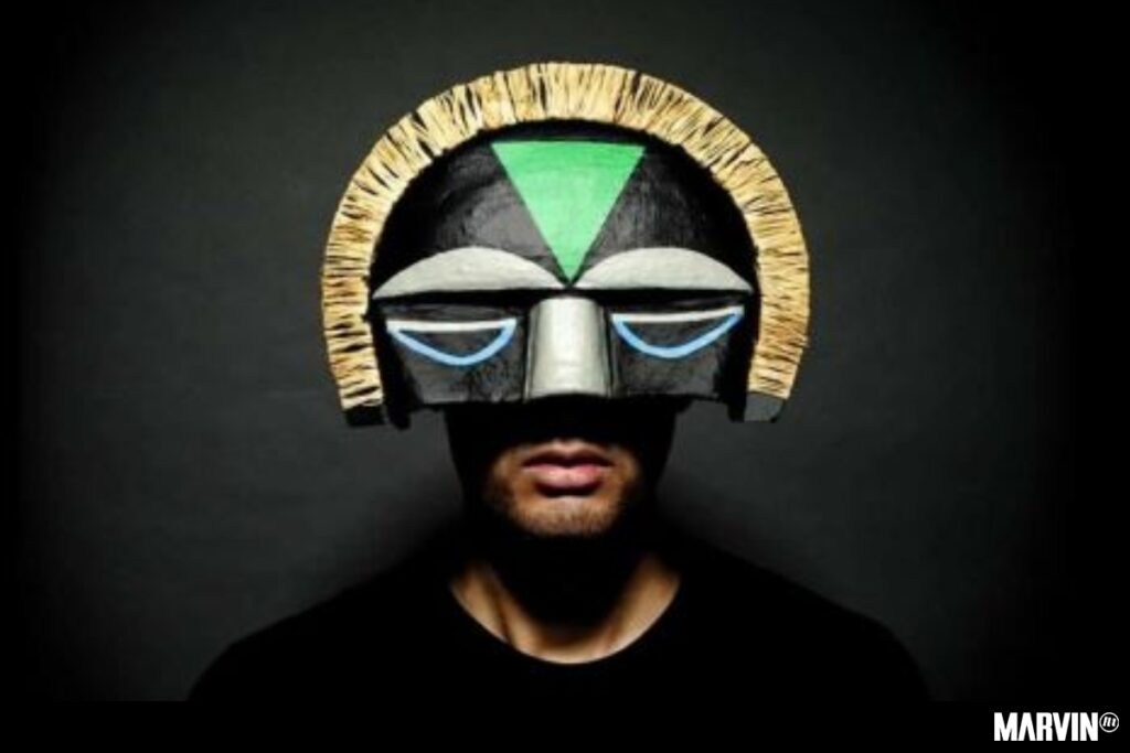 ¿Alguien se acuerda de SBTRKT? ¡Ha vuelto!