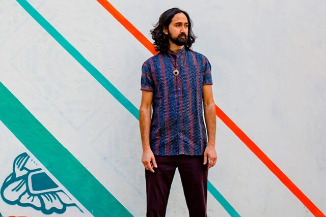 Café Marvin en 24 horas con Sarathy Korwar